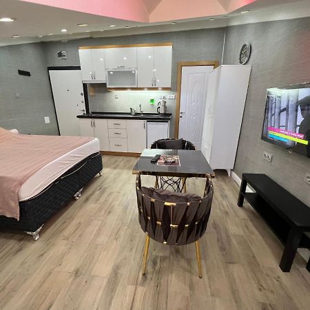 Levent Palace Otel Stdyo Istanbul Ngoại thất bức ảnh
